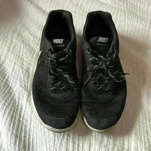 Nike Flex Experience RN 5 Women’s Running Sneakers - Picture 3 of 6